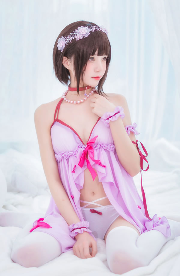 萝莉风COS桜桃喵–加藤惠系列之小睡裙私房写真