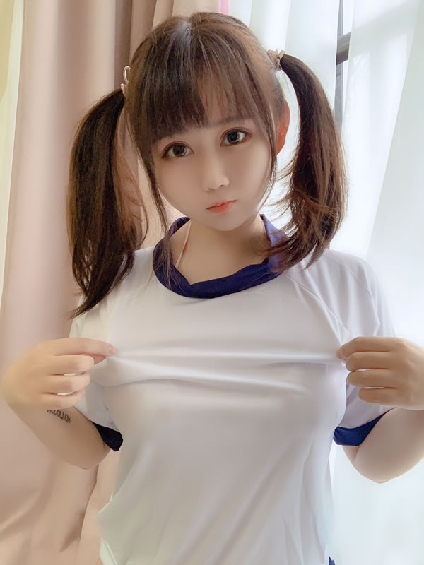 网红美女是依酱吖NO.010体操服