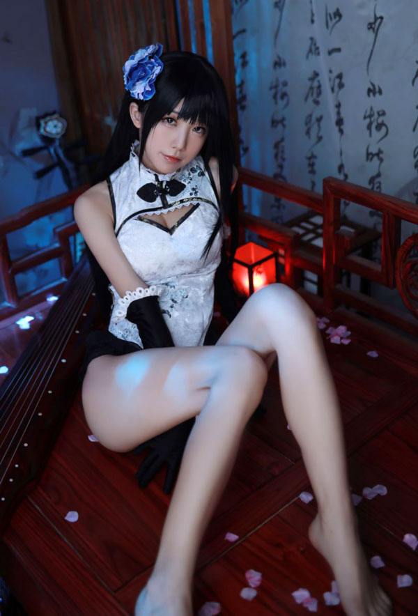 微博小姐姐@水淼aqua