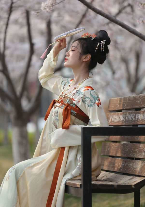 一米八的大梨子微博收集图包2