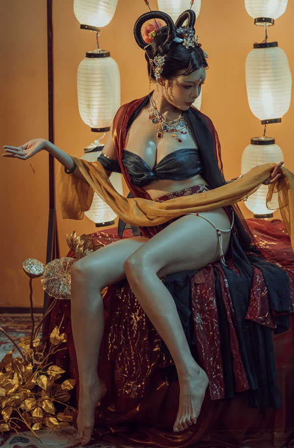 秋和柯基夏小秋秋秋+奶桃