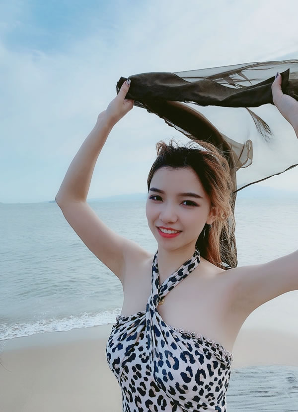 高颜值模特@PrettyBaby 私拍视图合集3