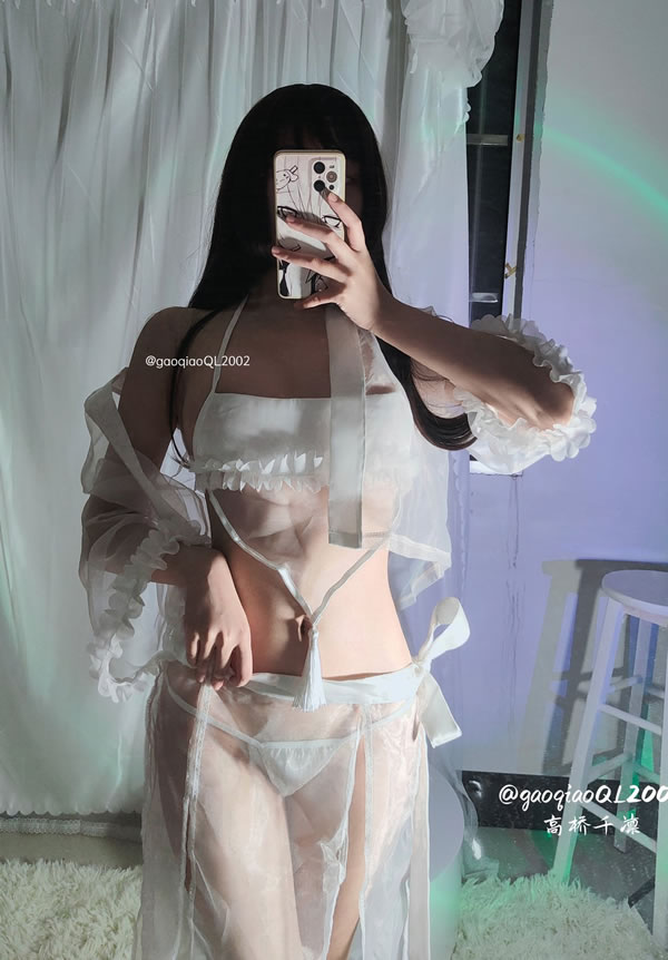 极品网红高桥千凛私拍尺度福利视图2