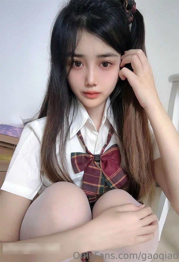 福利姬高桥千凛2023私拍人体福利图集