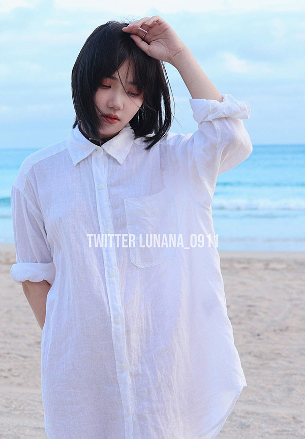 极品反差婊@lunana尺度私拍视图合集