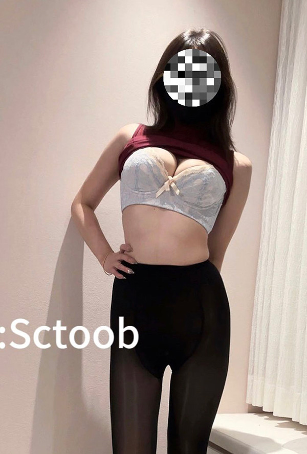 推特美女@小鲅鱼+醪糟葡萄尺度福利合集