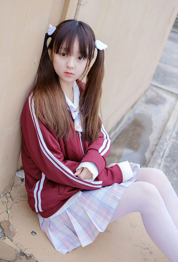 森萝财团出品双马尾团子 白丝捆绑