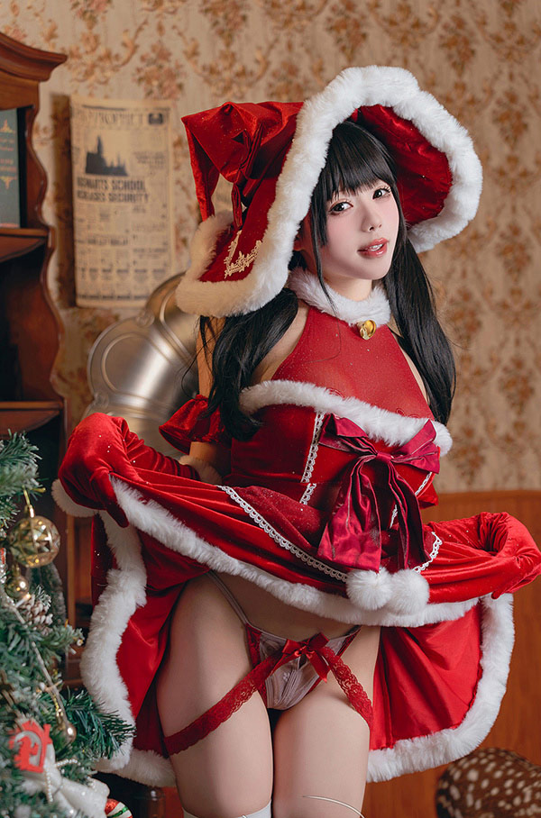 黏黏团子兔咬一口兔娘 魔女圣诞夜