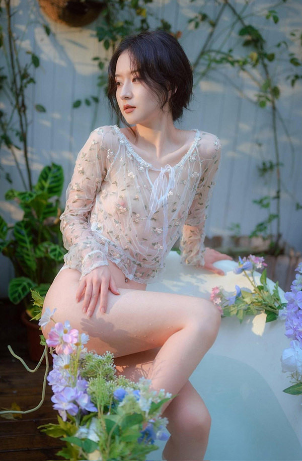 摄影师zhuwuz出品众美女唯美无圣光图集3