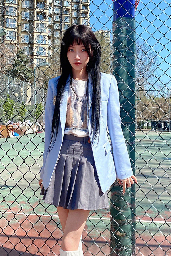 露出系人妻@彤彤乖 私拍尺度作品合集