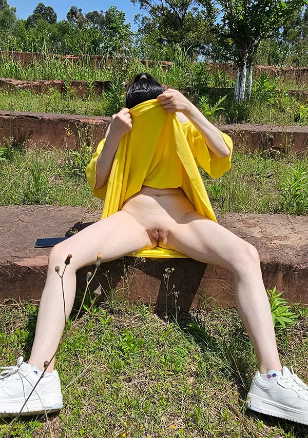 推特网红退役魔法少女 网络收集尺度福利图2