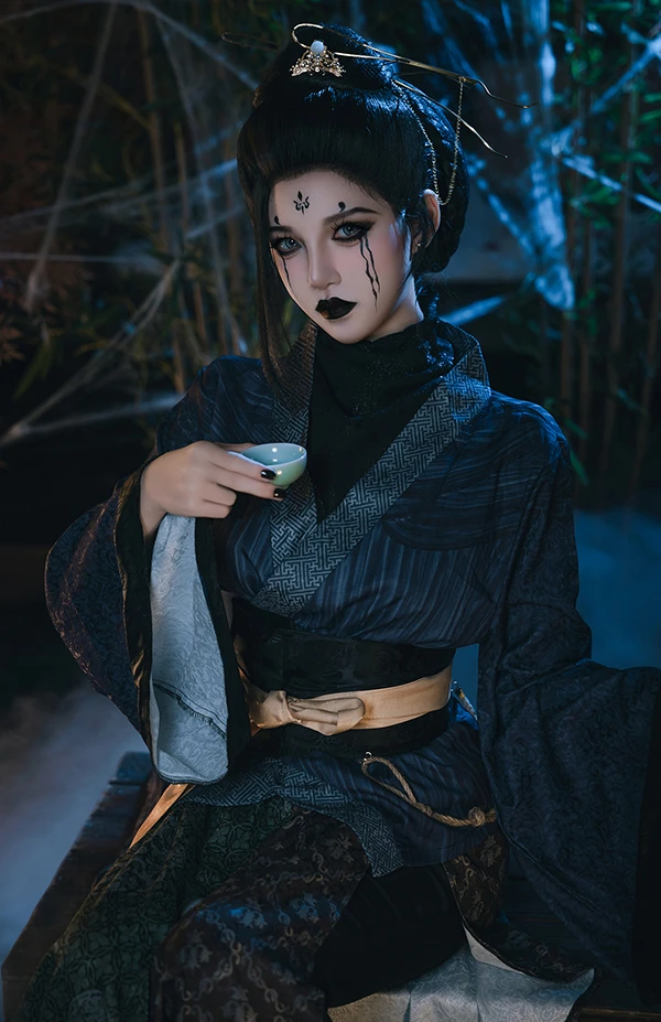 网红美女阿薰kaOri 黑神话 四妹诱惑写真