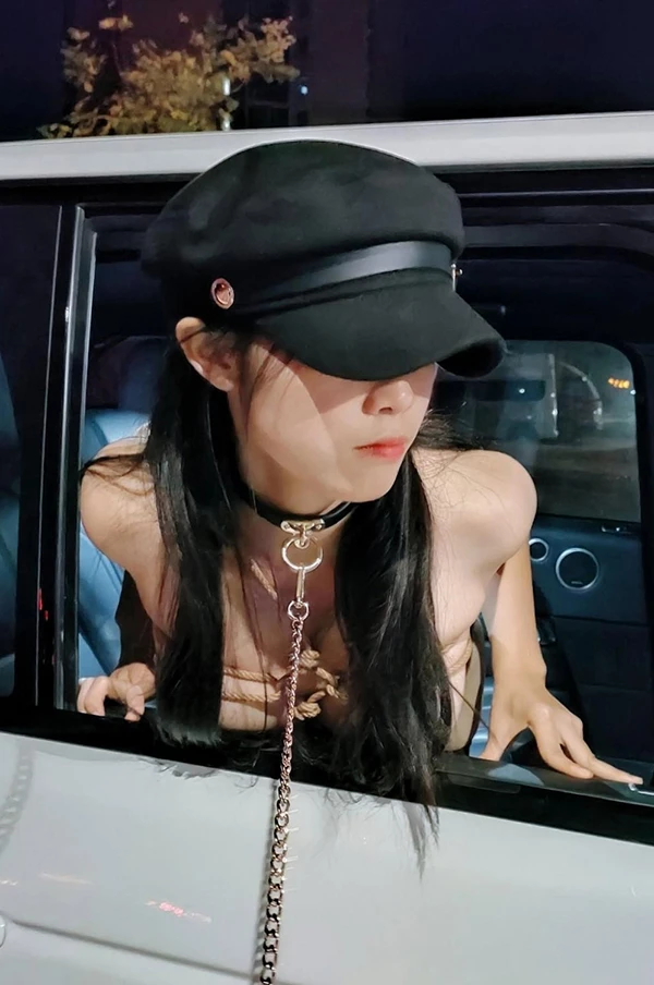 推特美女@sub1314520 私拍尺度人体图集