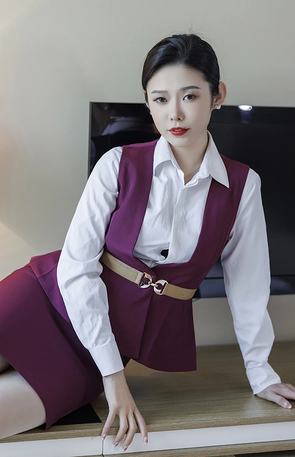 秀人女神李凯诗luvian本能 空姐制服原图流出