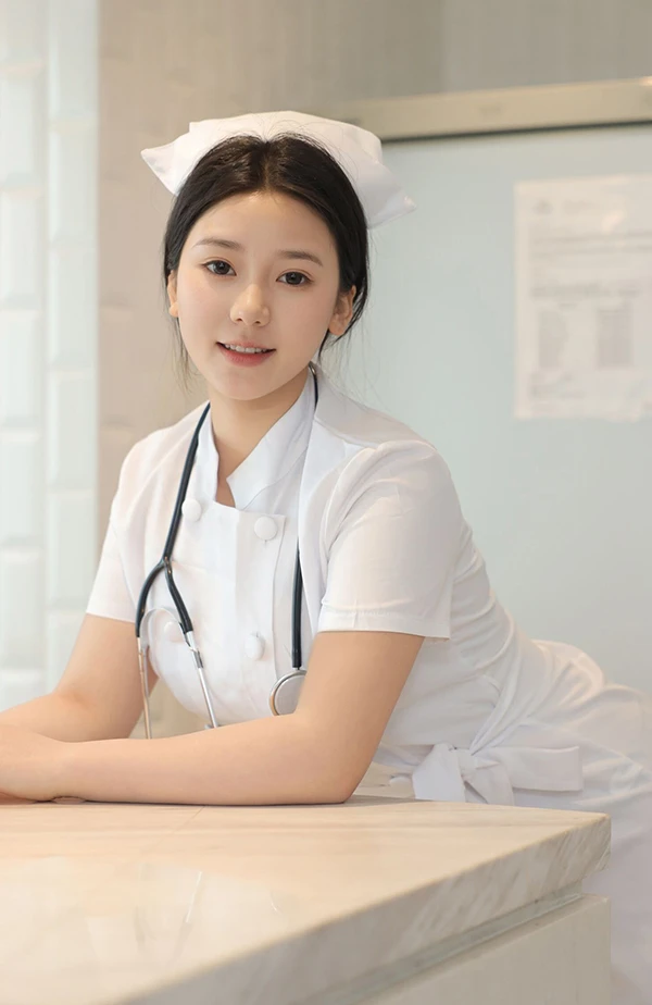秀人女神林嘉馨俏丽小护士三点全开私购流出