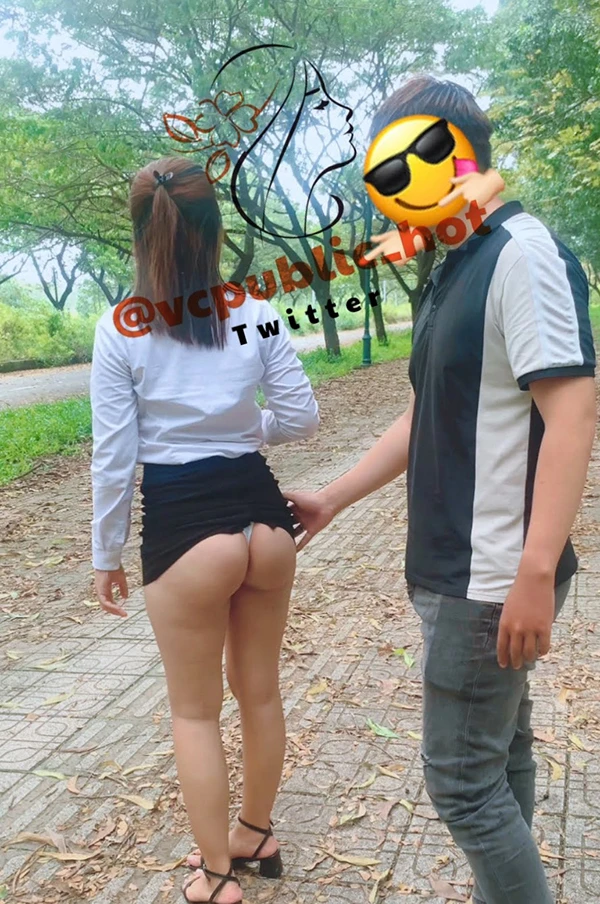 肥臀人妻@Vcpublic户外露出大尺度挑战路人图集